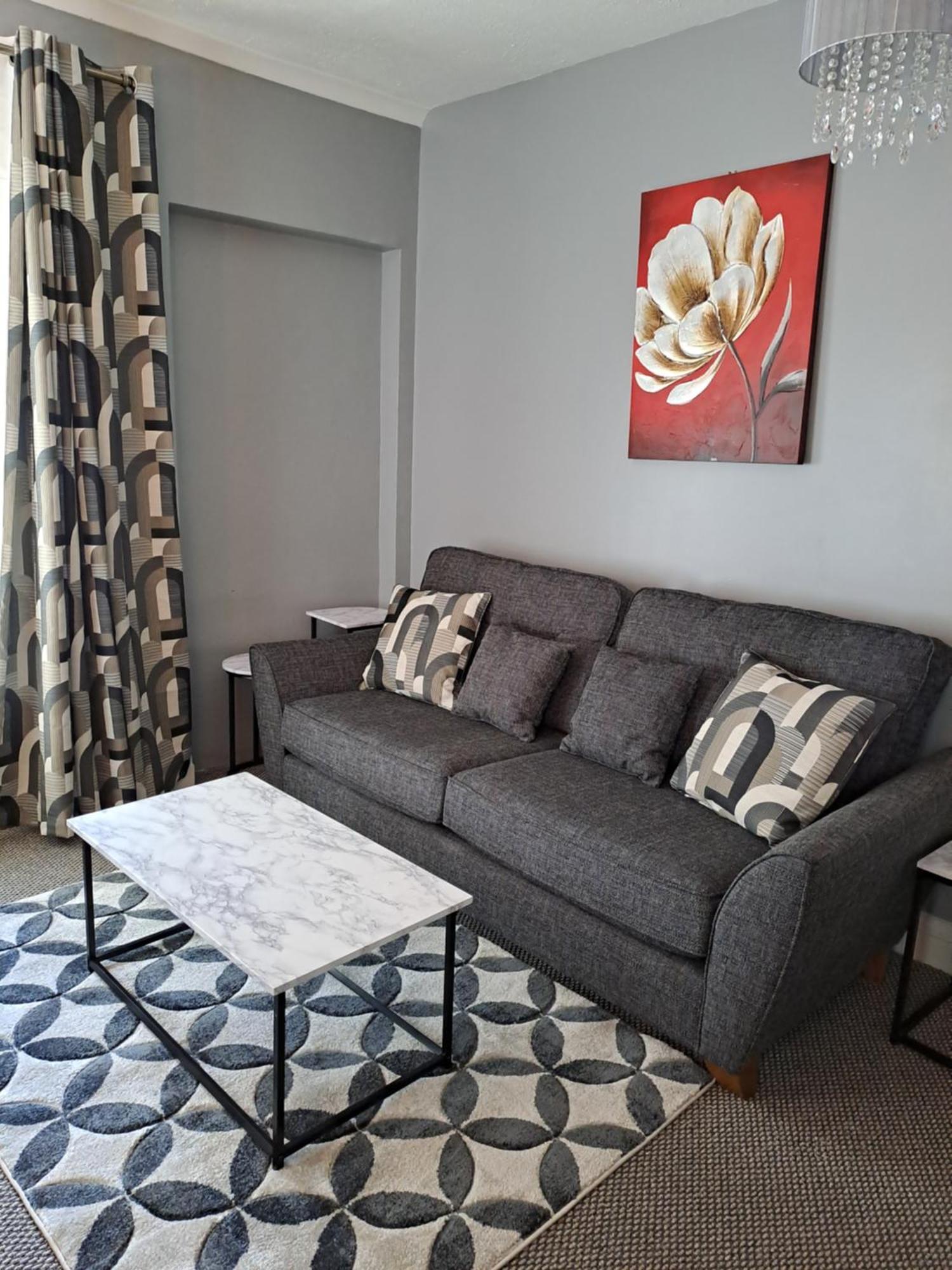 94 Main Street - Pembroke Holiday Home ภายนอก รูปภาพ