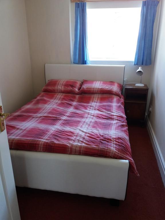 94 Main Street - Pembroke Holiday Home ภายนอก รูปภาพ